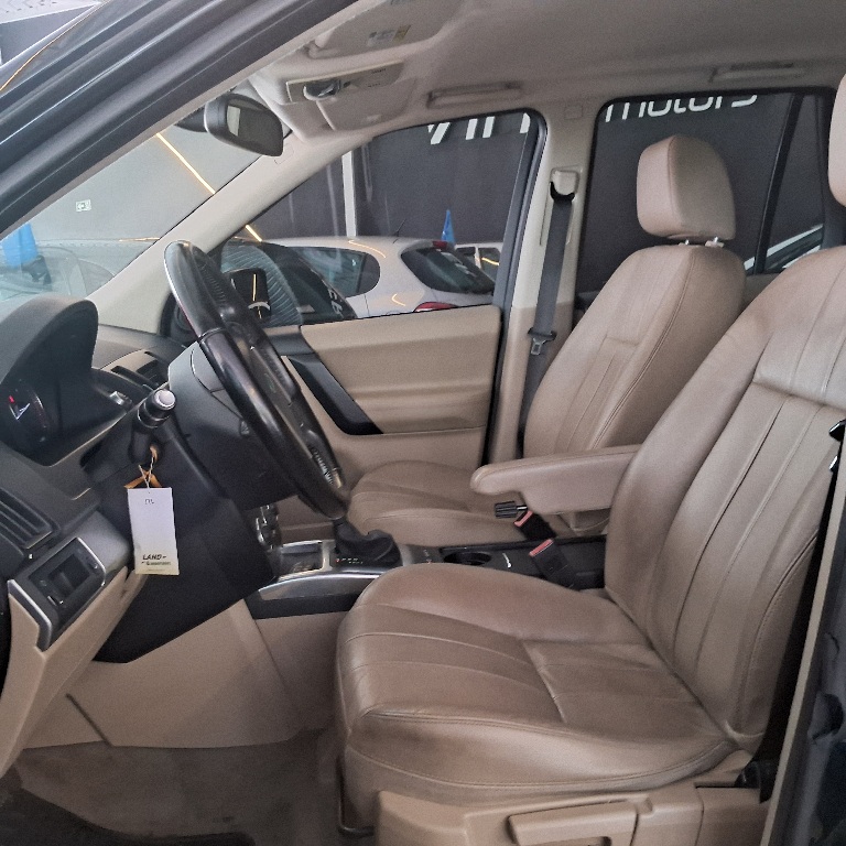 Land Rover Freelander 2 Preto