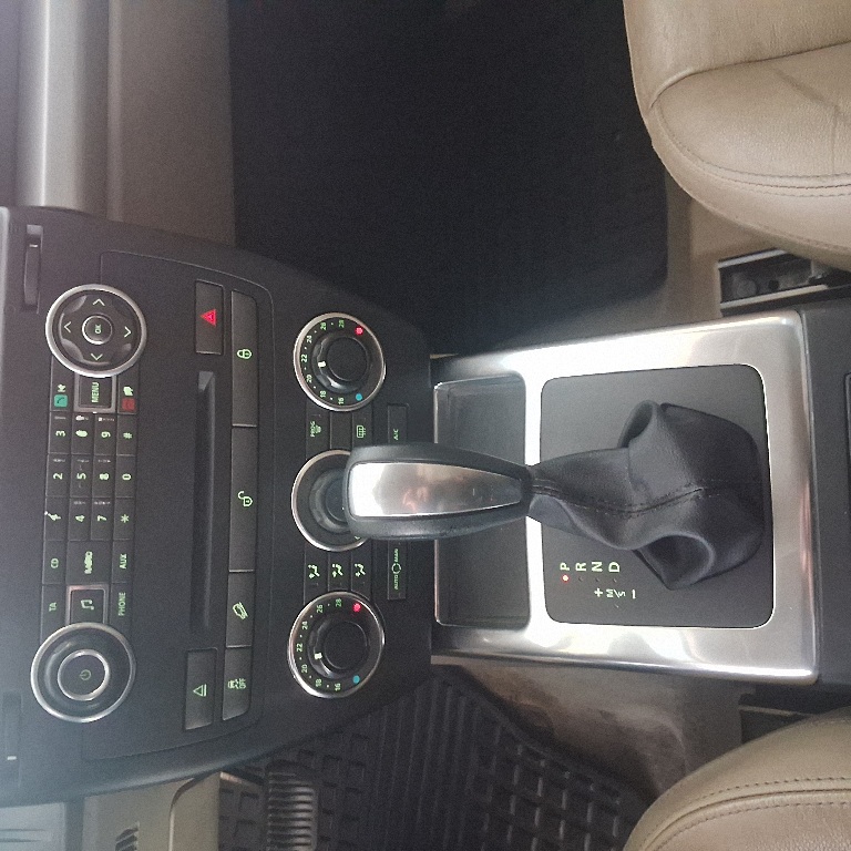Land Rover Freelander 2 Preto