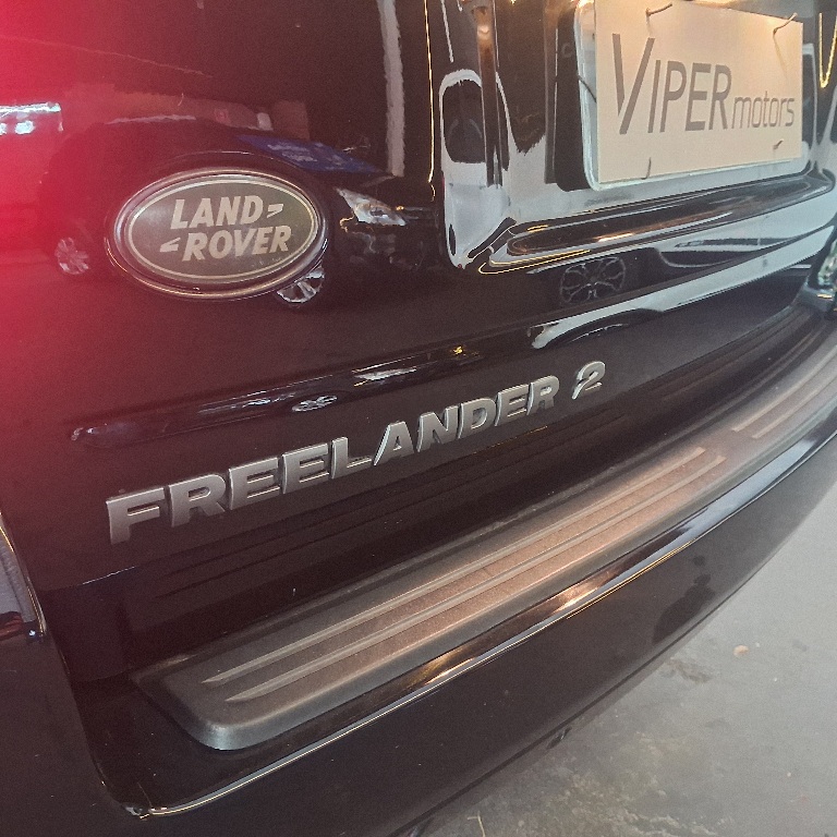 Land Rover Freelander 2 Preto