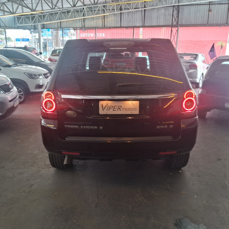 Land Rover Freelander 2 Preto