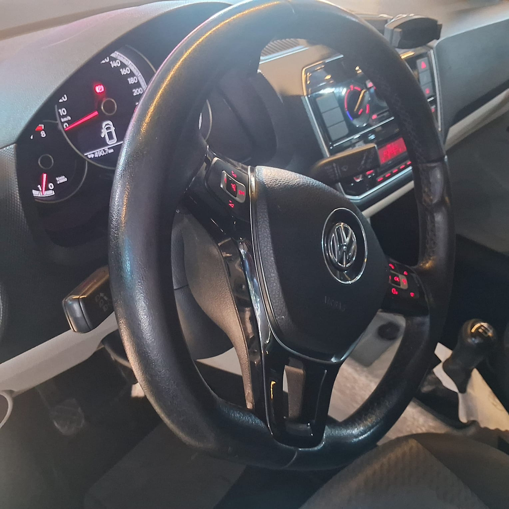 Volkswagen Up! Branco