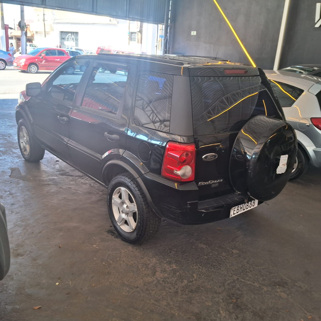 Ford EcoSport Preto