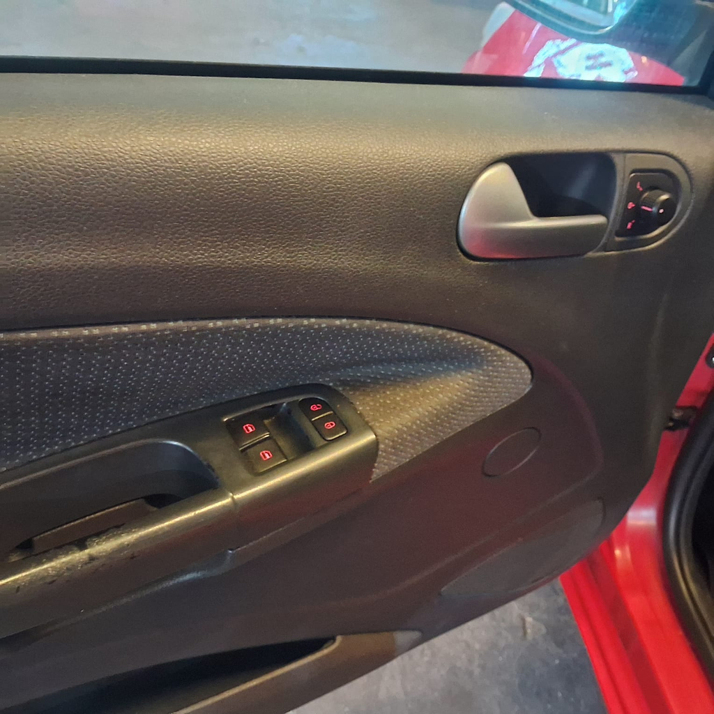 Volkswagen Gol Vermelho