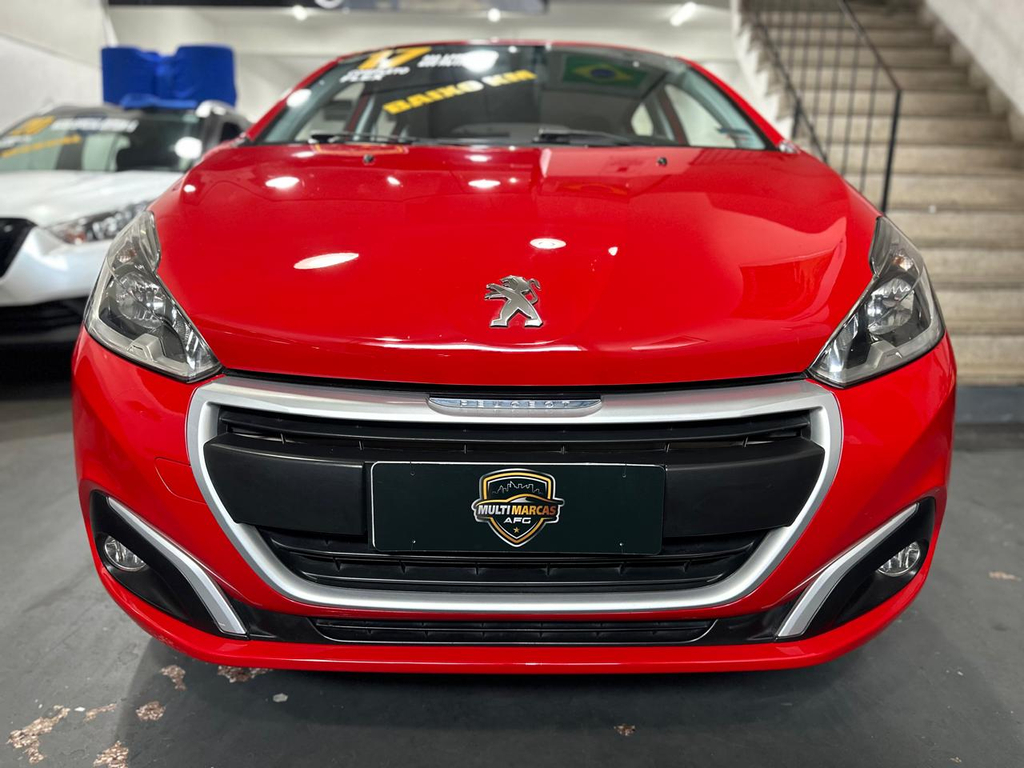 Peugeot 208 Vermelho