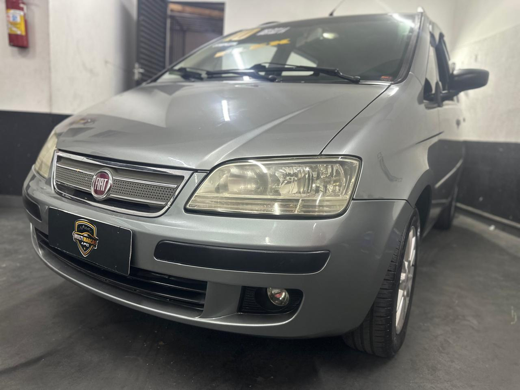 Fiat Idea Cinza