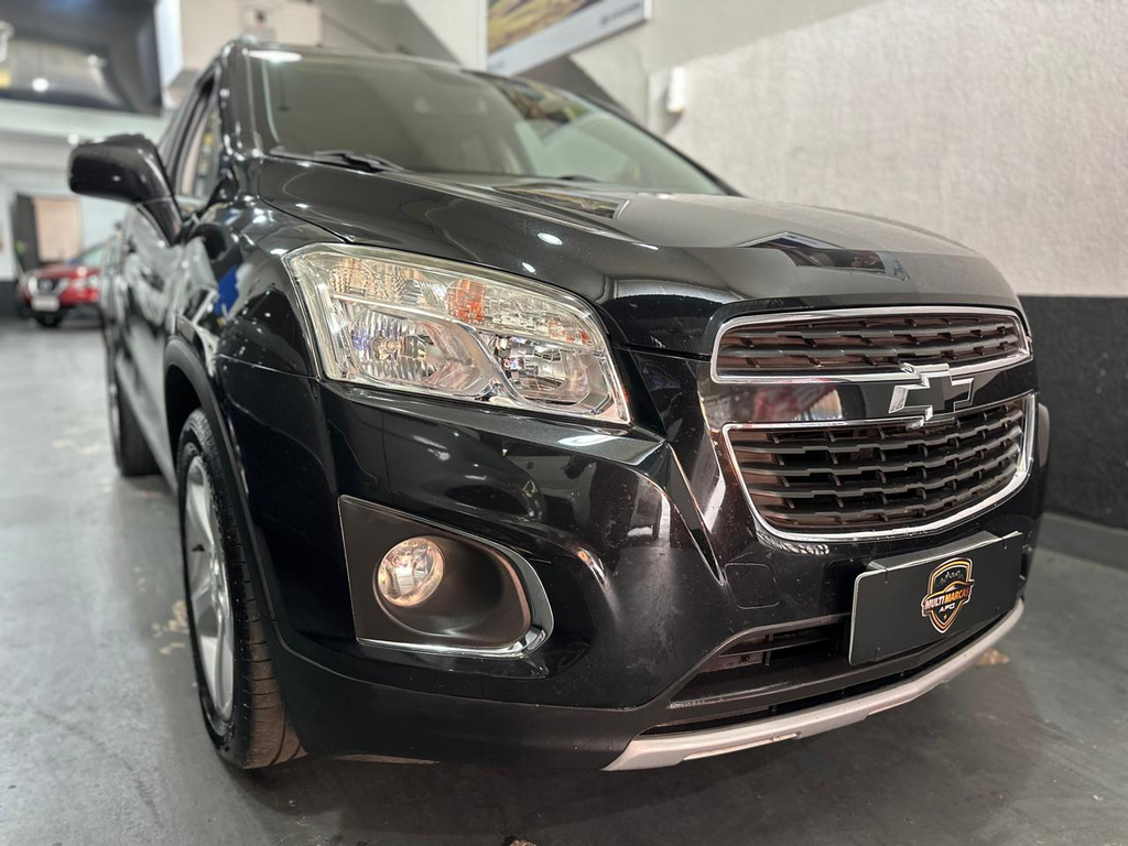 Chevrolet Tracker Preto