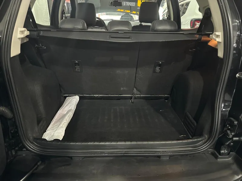 Ford EcoSport Preto