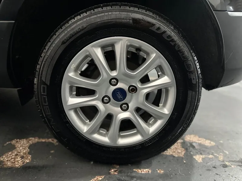 Ford EcoSport Preto