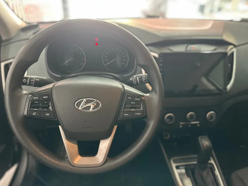 Hyundai Creta Prata