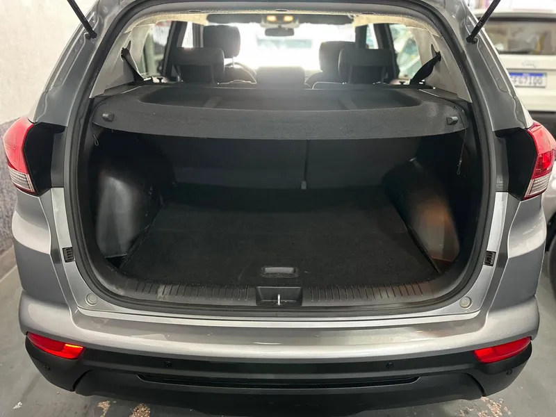 Hyundai Creta Prata