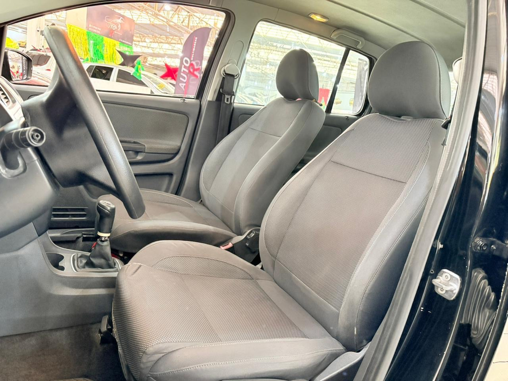 Volkswagen Fox Preto