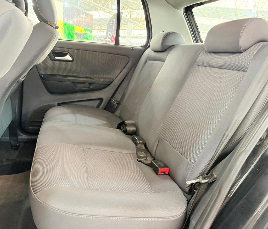 Volkswagen Fox Preto