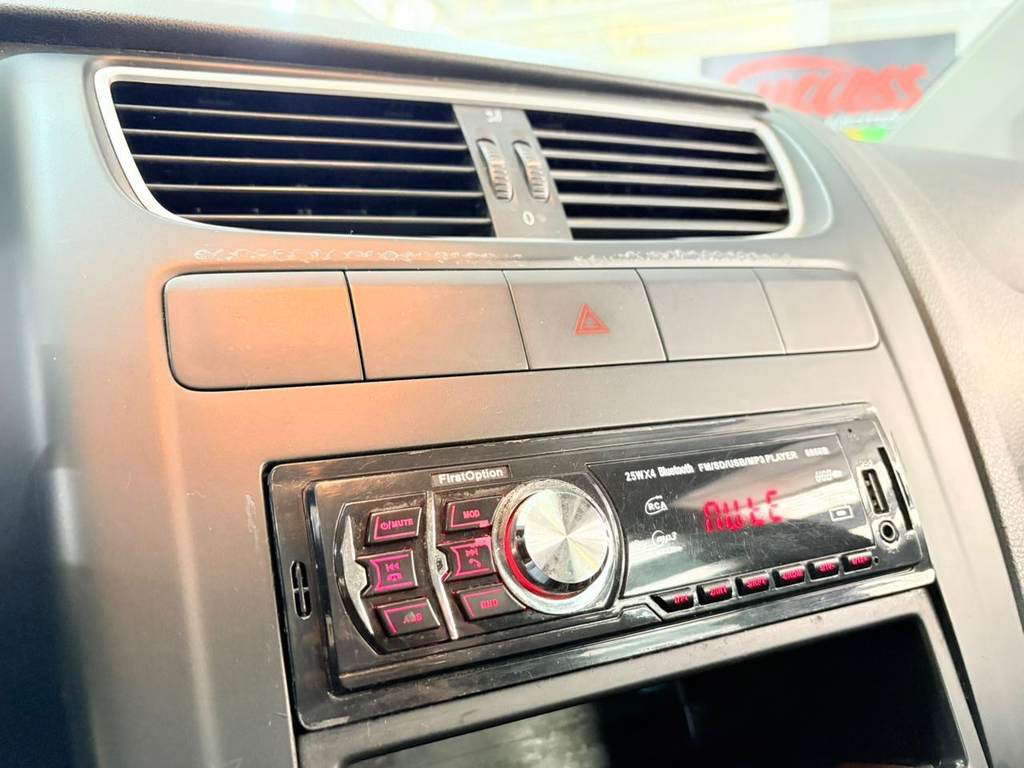 Volkswagen Fox Preto