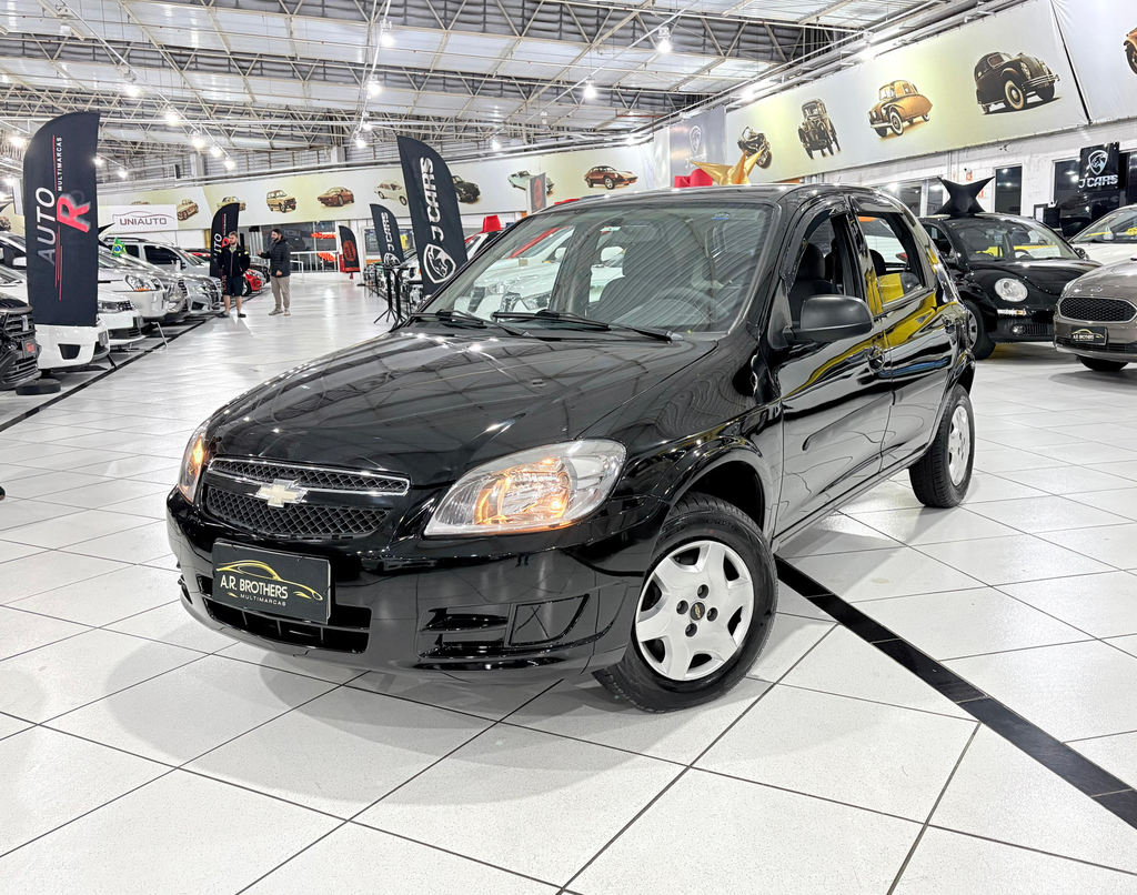 Chevrolet Celta Preto