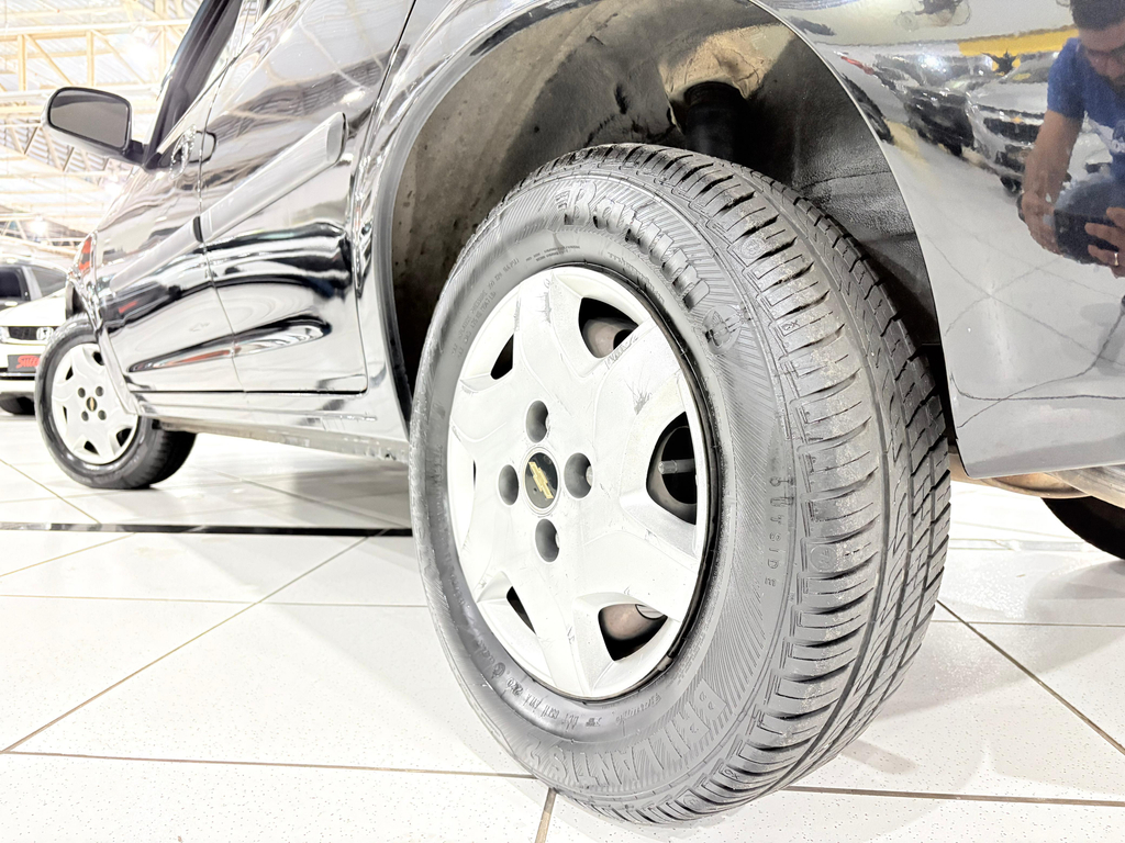 Chevrolet Celta Preto