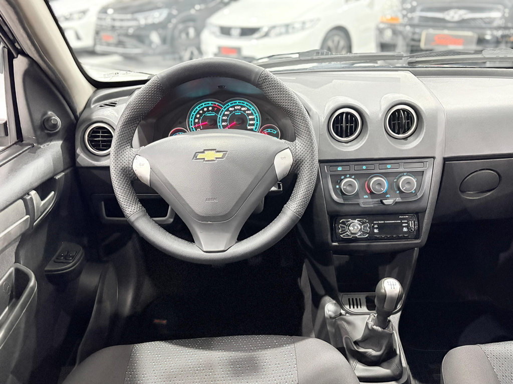 Chevrolet Celta Preto