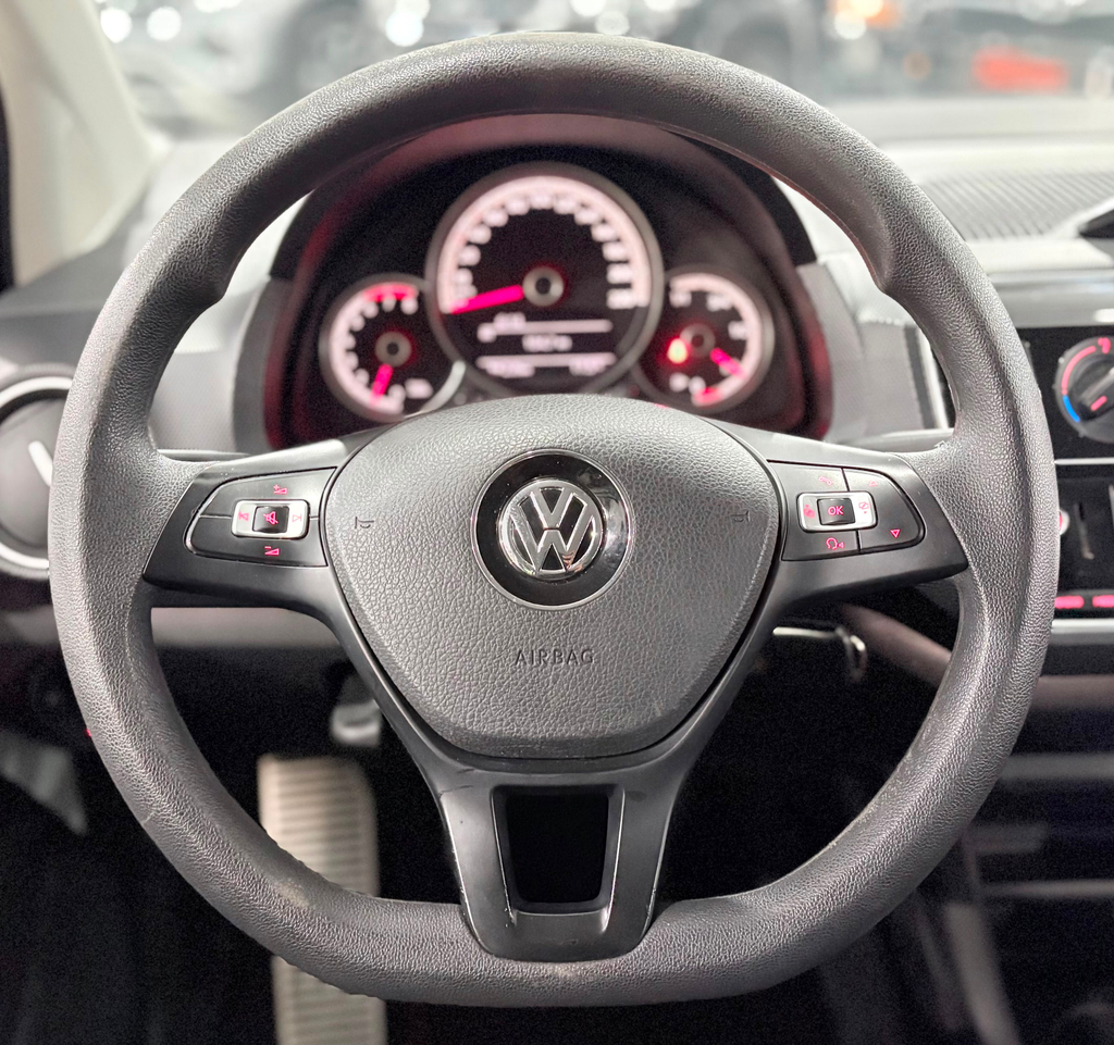 Volkswagen Up! Branco