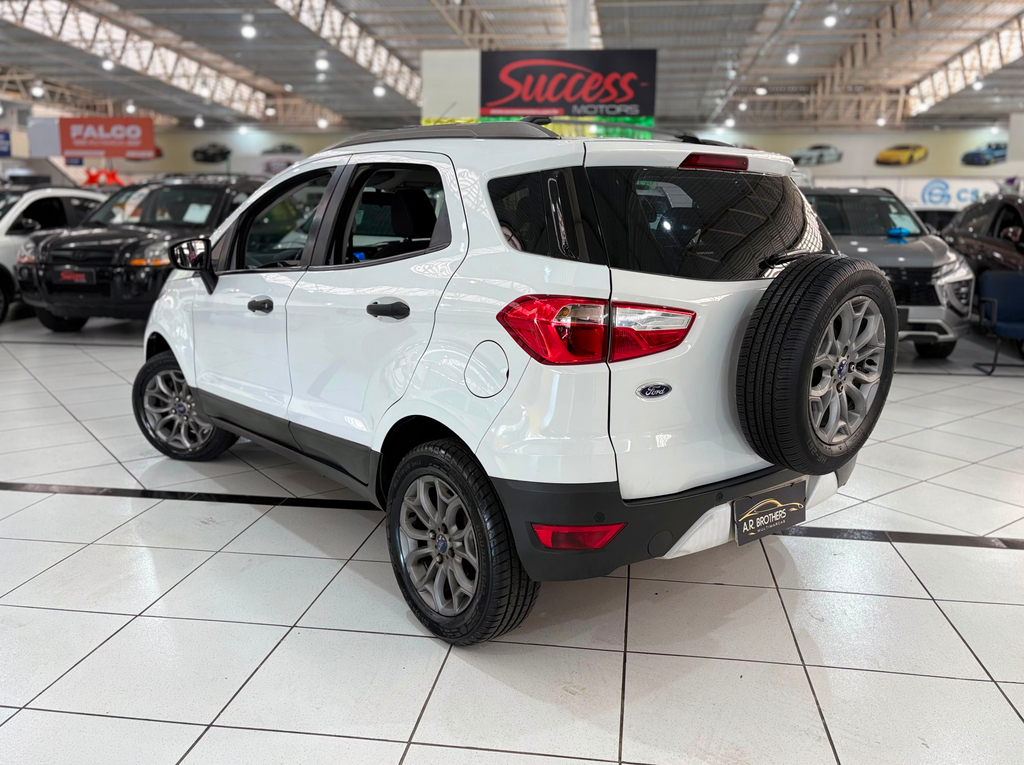 Ford EcoSport Branco