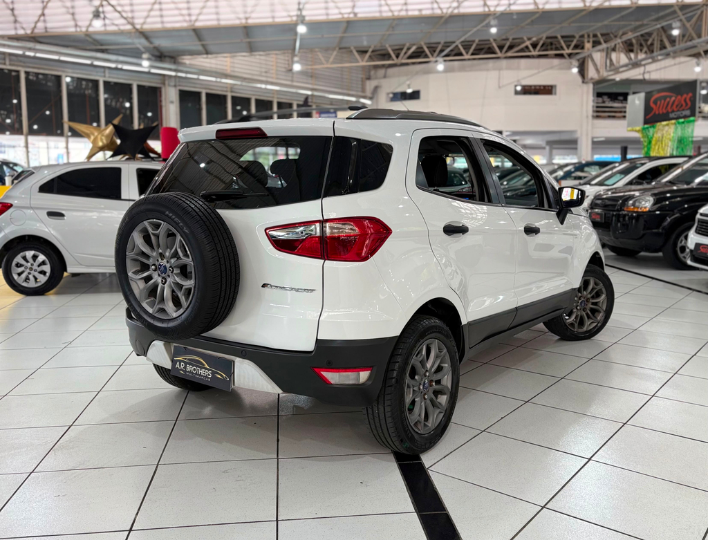 Ford EcoSport Branco
