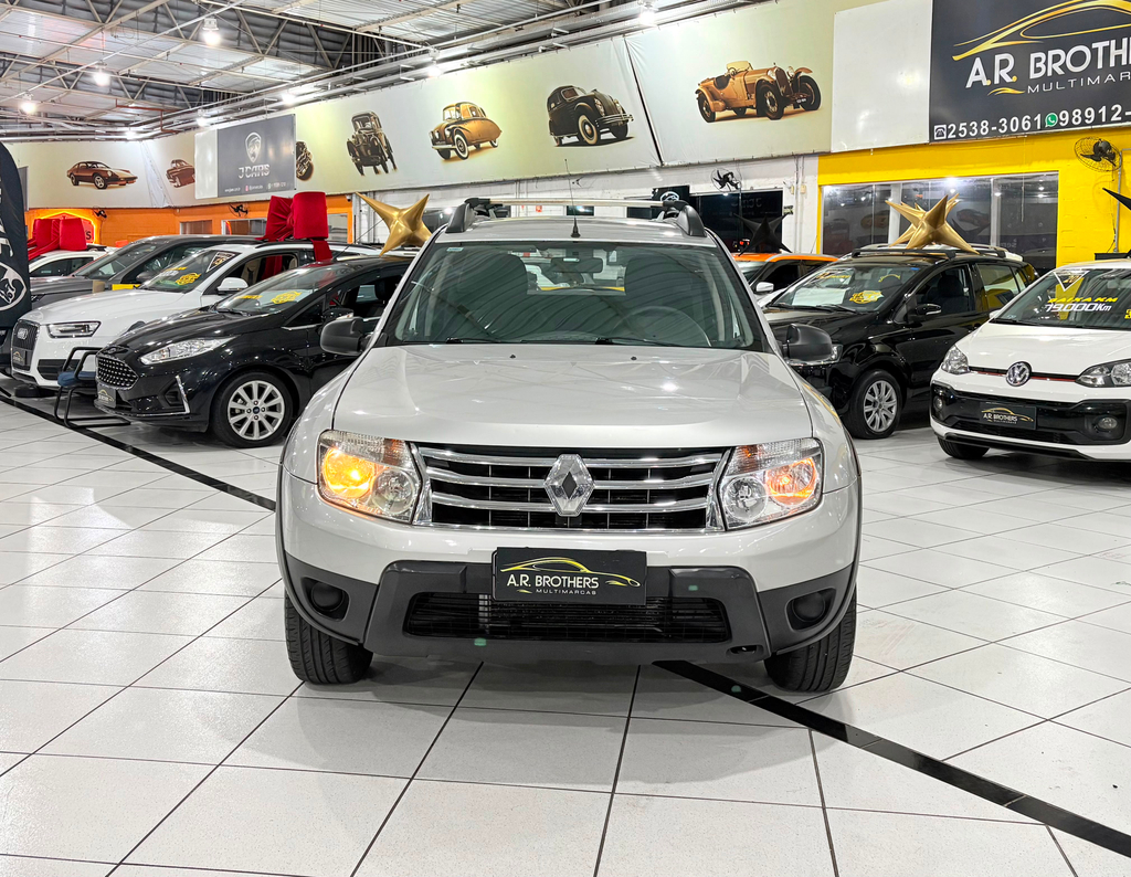 Renault Duster Prata