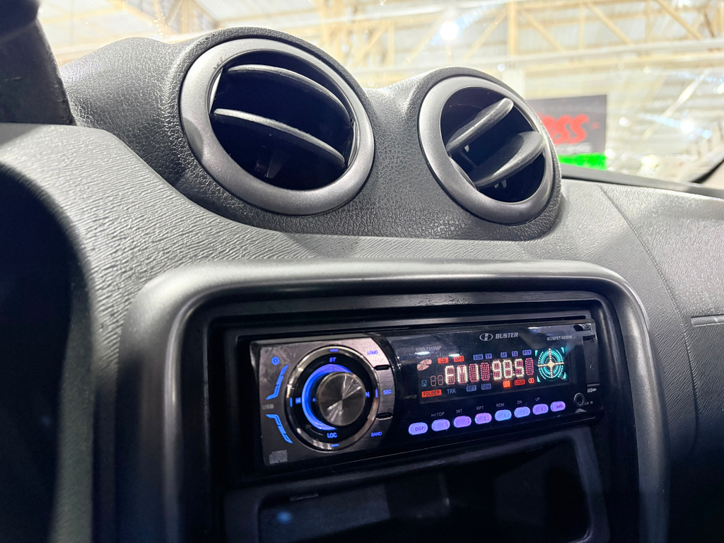 Renault Duster Prata