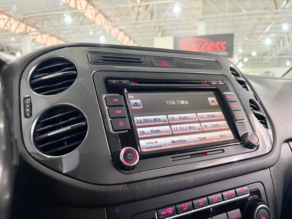 Volkswagen Tiguan Prata