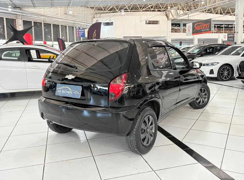 Chevrolet Celta Preto