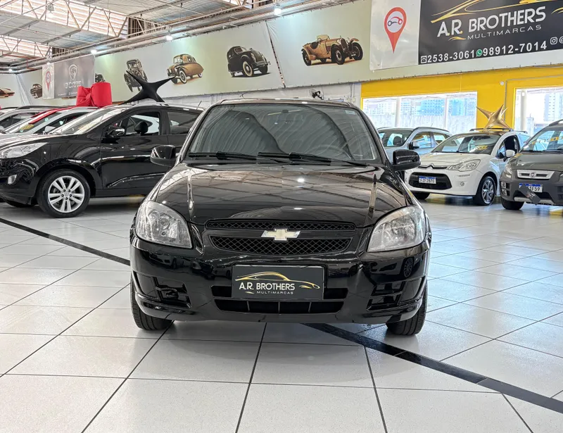 Chevrolet Celta Preto