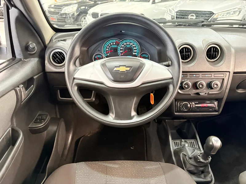 Chevrolet Celta Preto
