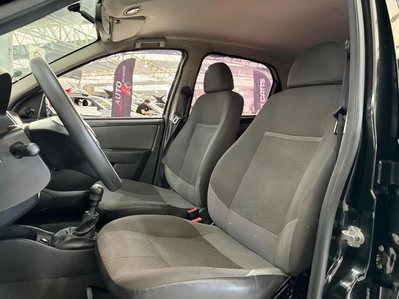 Chevrolet Celta Preto