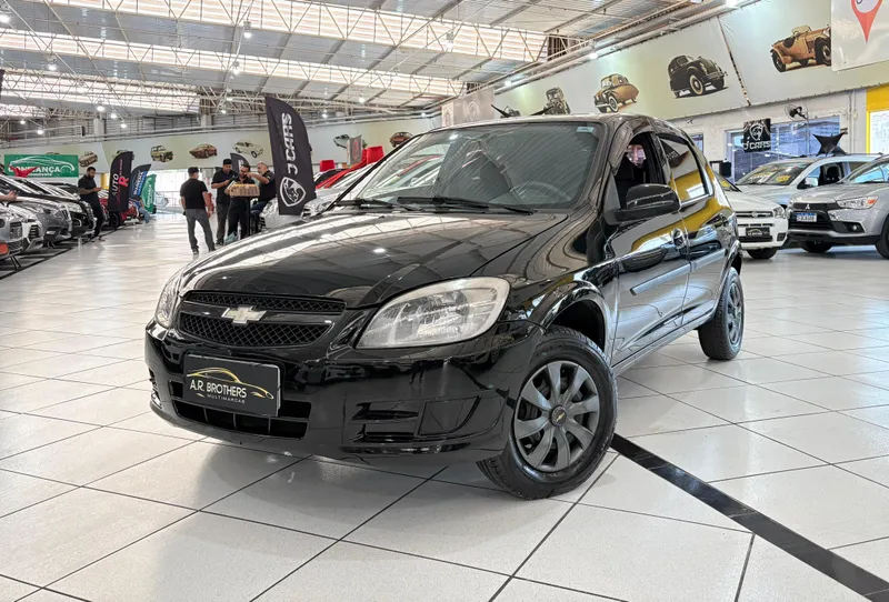 Chevrolet Celta Preto