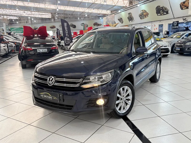 Volkswagen Tiguan Azul