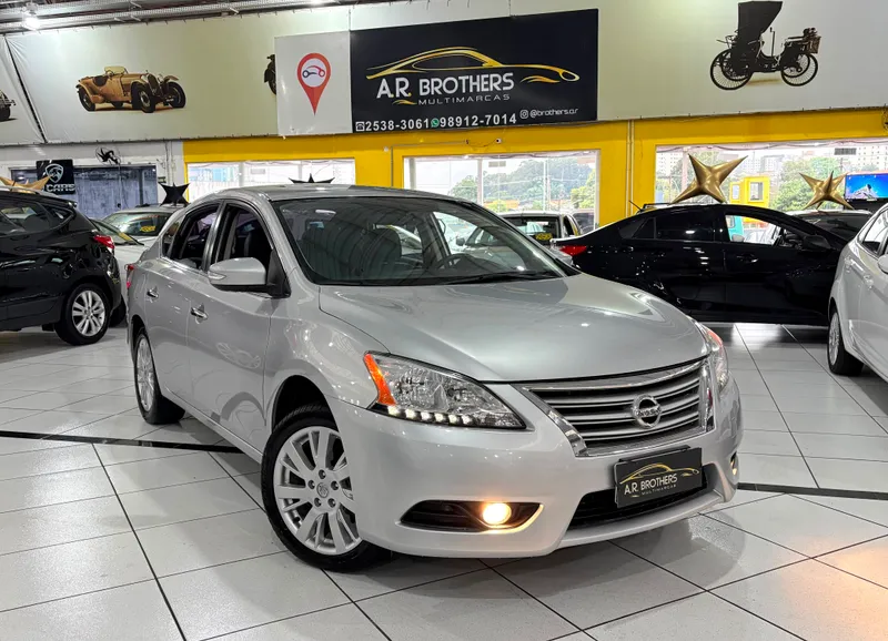 Nissan Sentra Prata