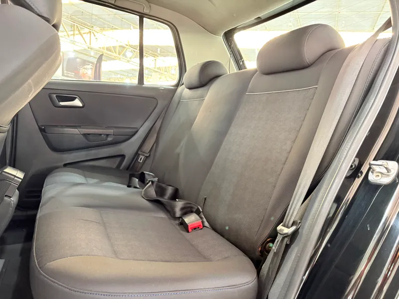 Volkswagen Fox Preto