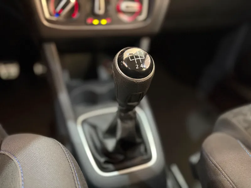 Volkswagen Fox Preto