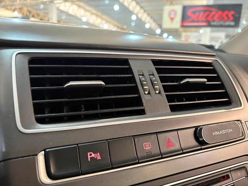 Volkswagen Fox Preto
