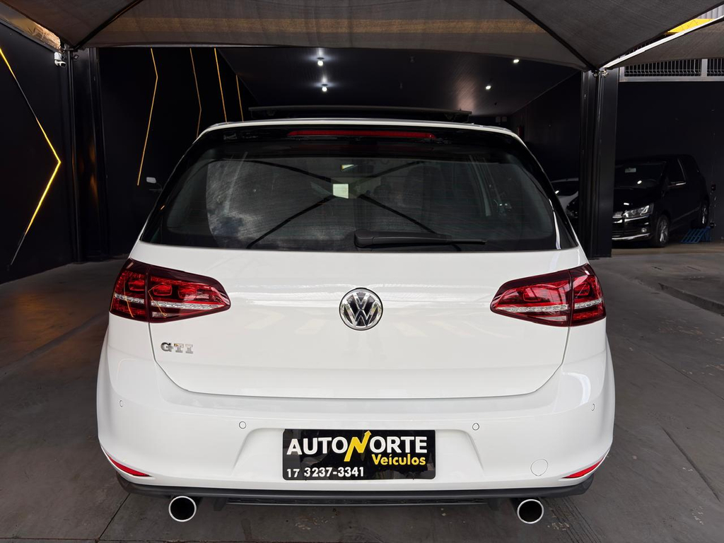 Volkswagen Golf Branco