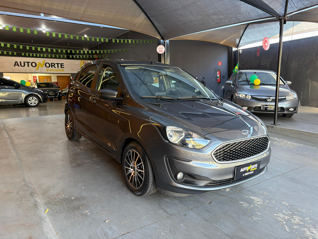 Ford Ka Cinza