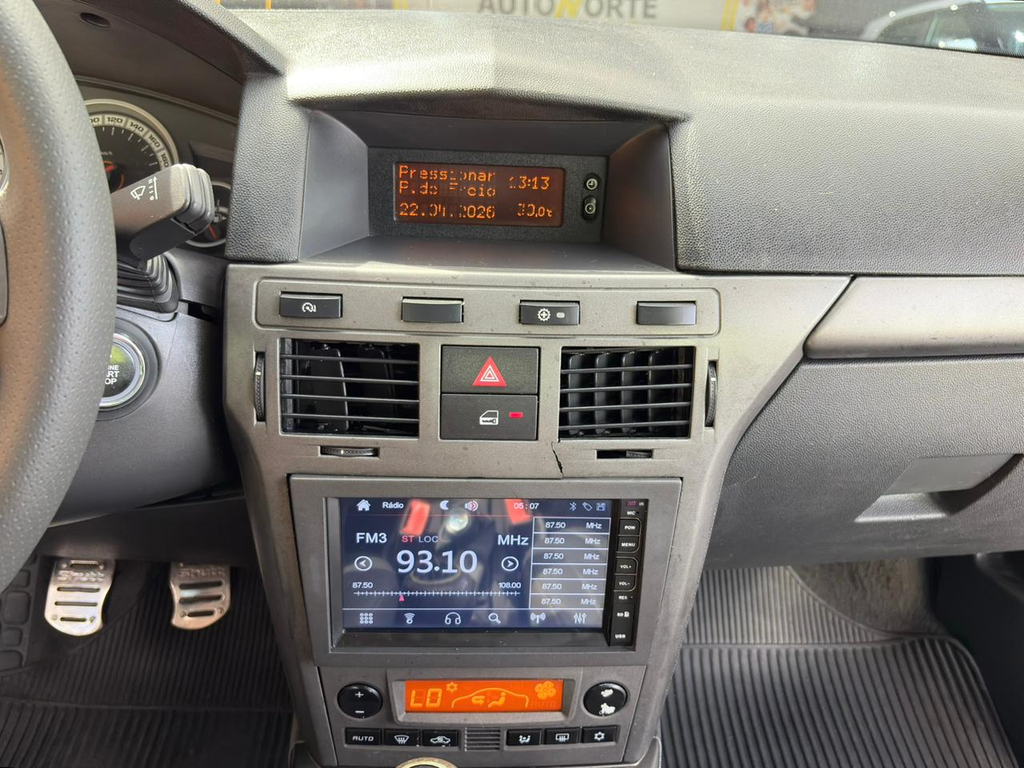 Chevrolet Vectra GT-X Preto