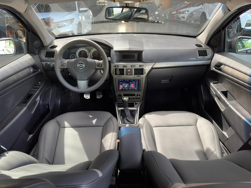 Chevrolet Vectra GT-X Preto