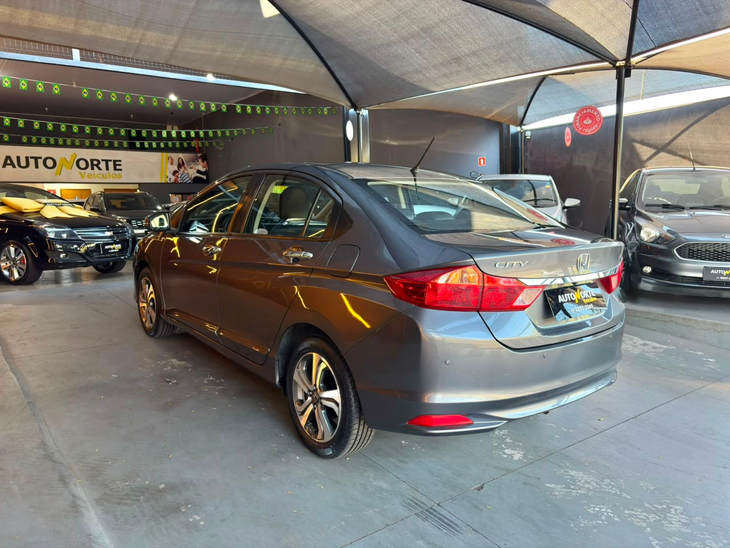 Honda City Cinza