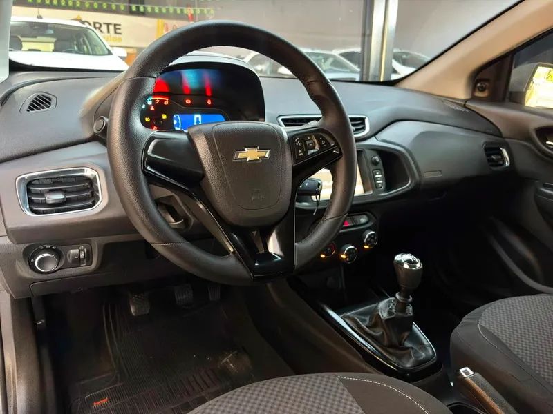 Chevrolet Prisma Prata