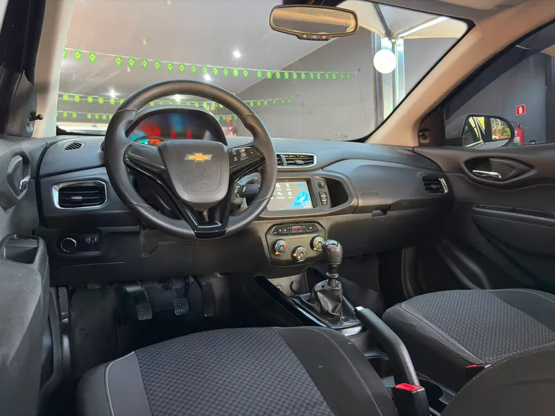 Chevrolet Prisma Prata