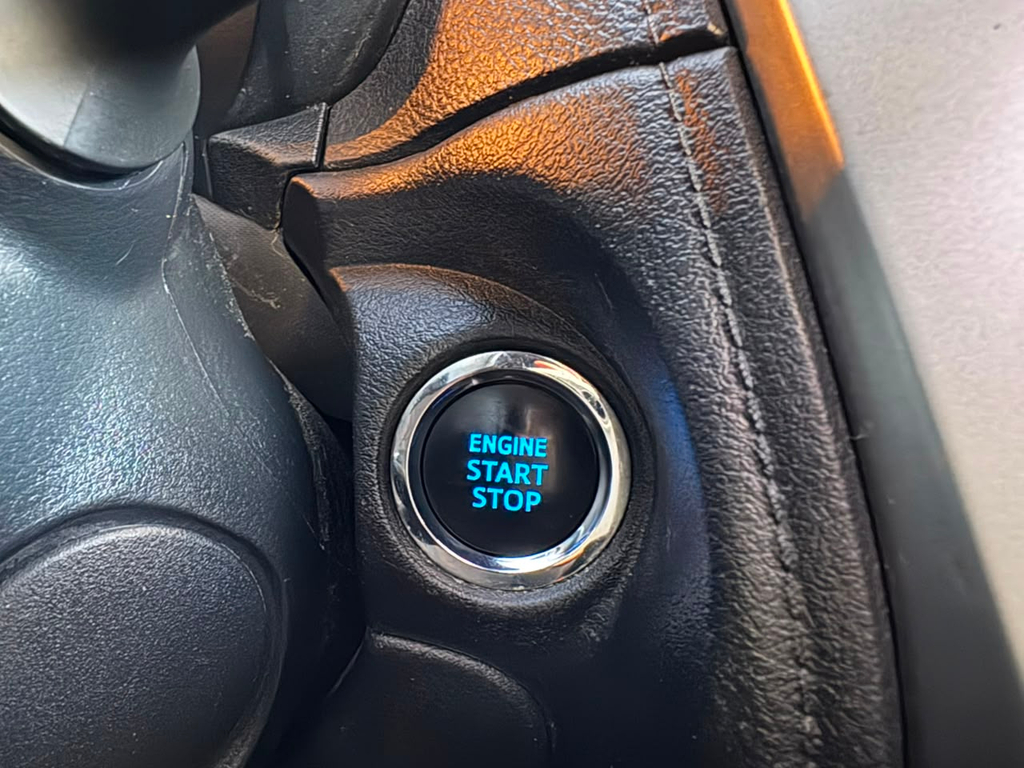 Toyota Yaris Branco