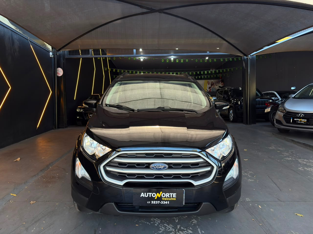 Ford EcoSport Preto
