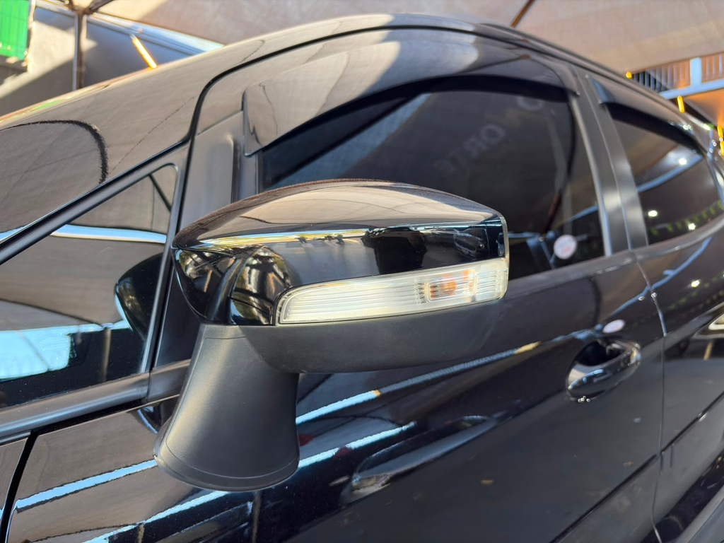 Ford EcoSport Preto
