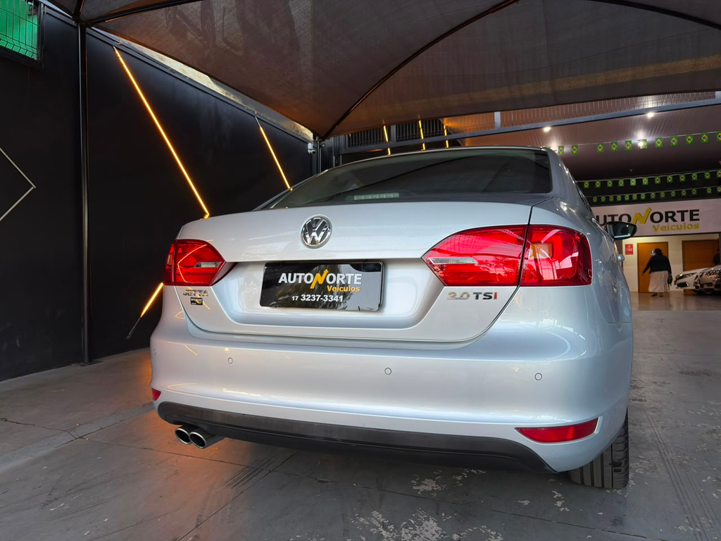 Volkswagen Jetta Prata