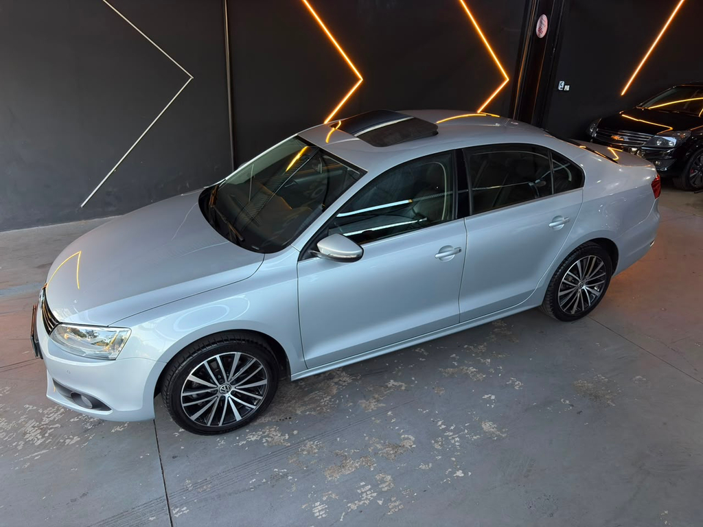 Volkswagen Jetta Prata