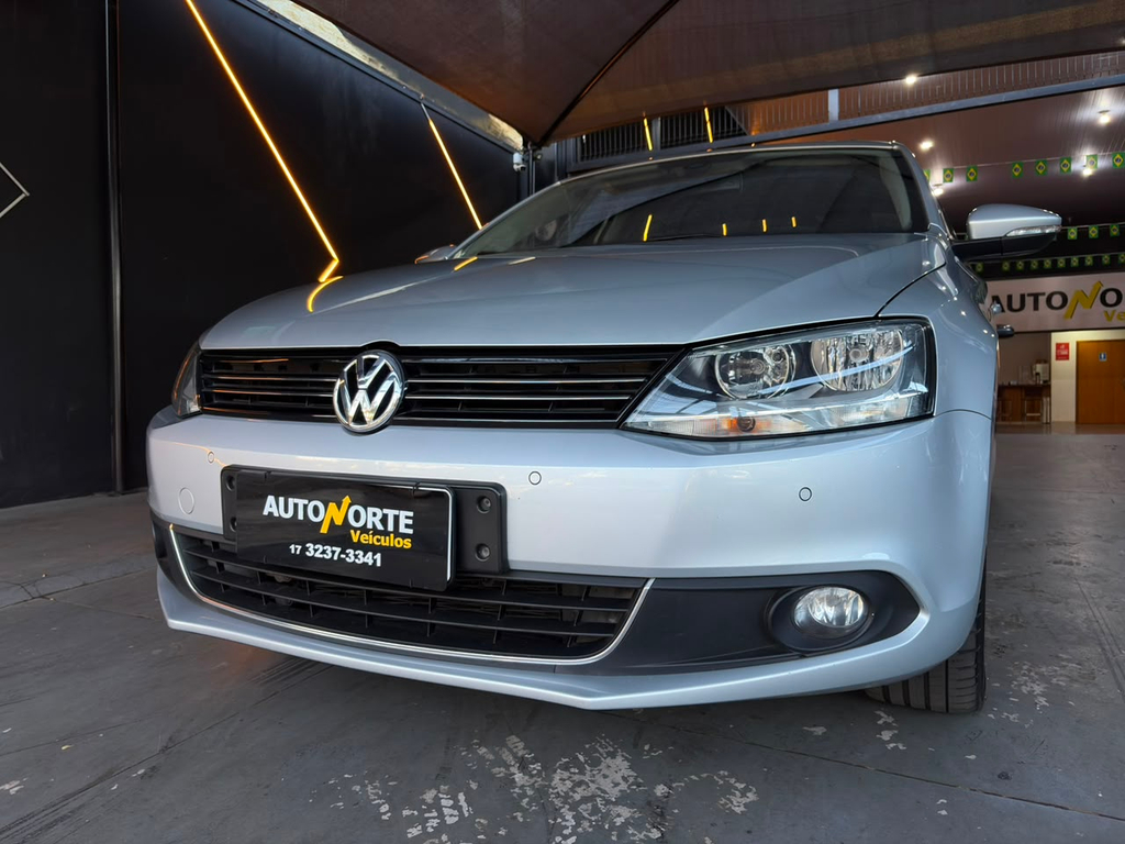 Volkswagen Jetta Prata