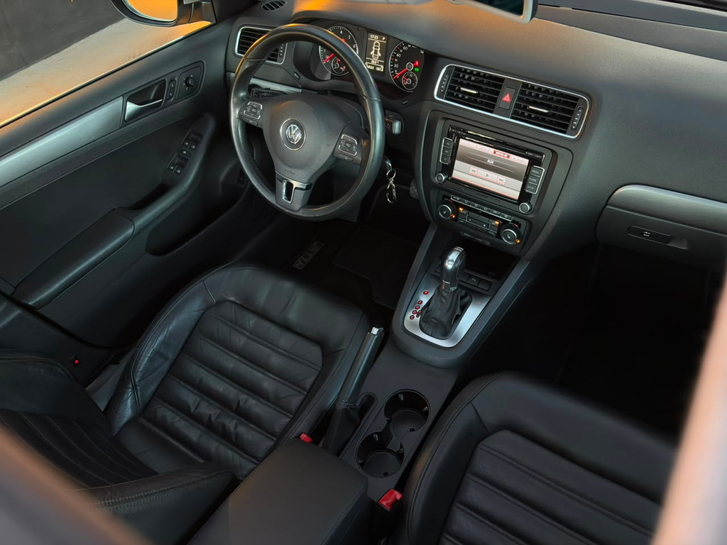 Volkswagen Jetta Prata